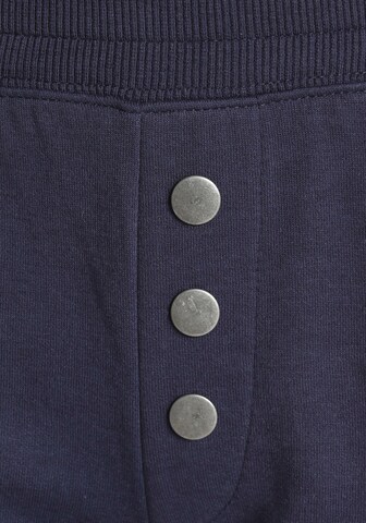 KangaROOS Skinny Shorty in Blau