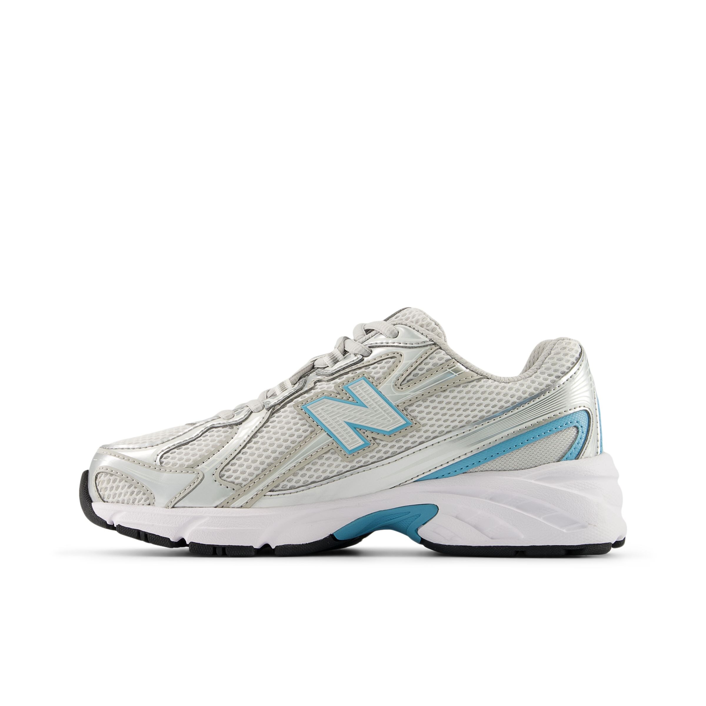 Baskets '740 Lace' new balance en gris : devant
