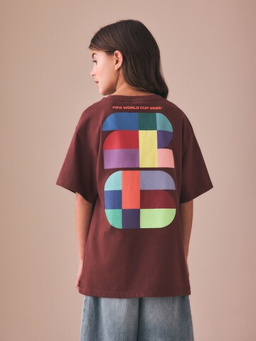 Next Shirt 'FIFA' in Bruin: voorkant