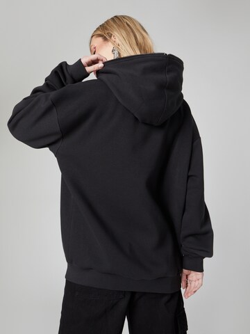 VIERVIER - Sudadera con cremallera 'Mieke' en negro