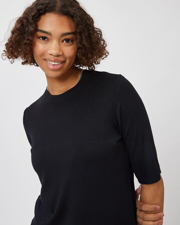 Tricou 'Siga' de la minimum pe negru