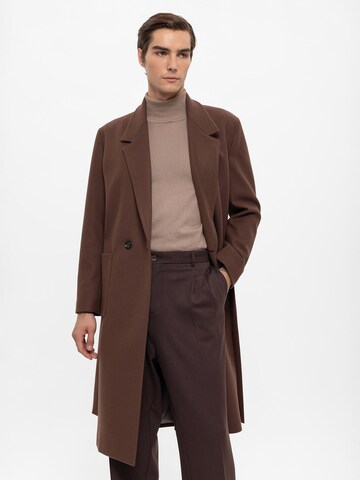 Antioch Winter coat in Brown