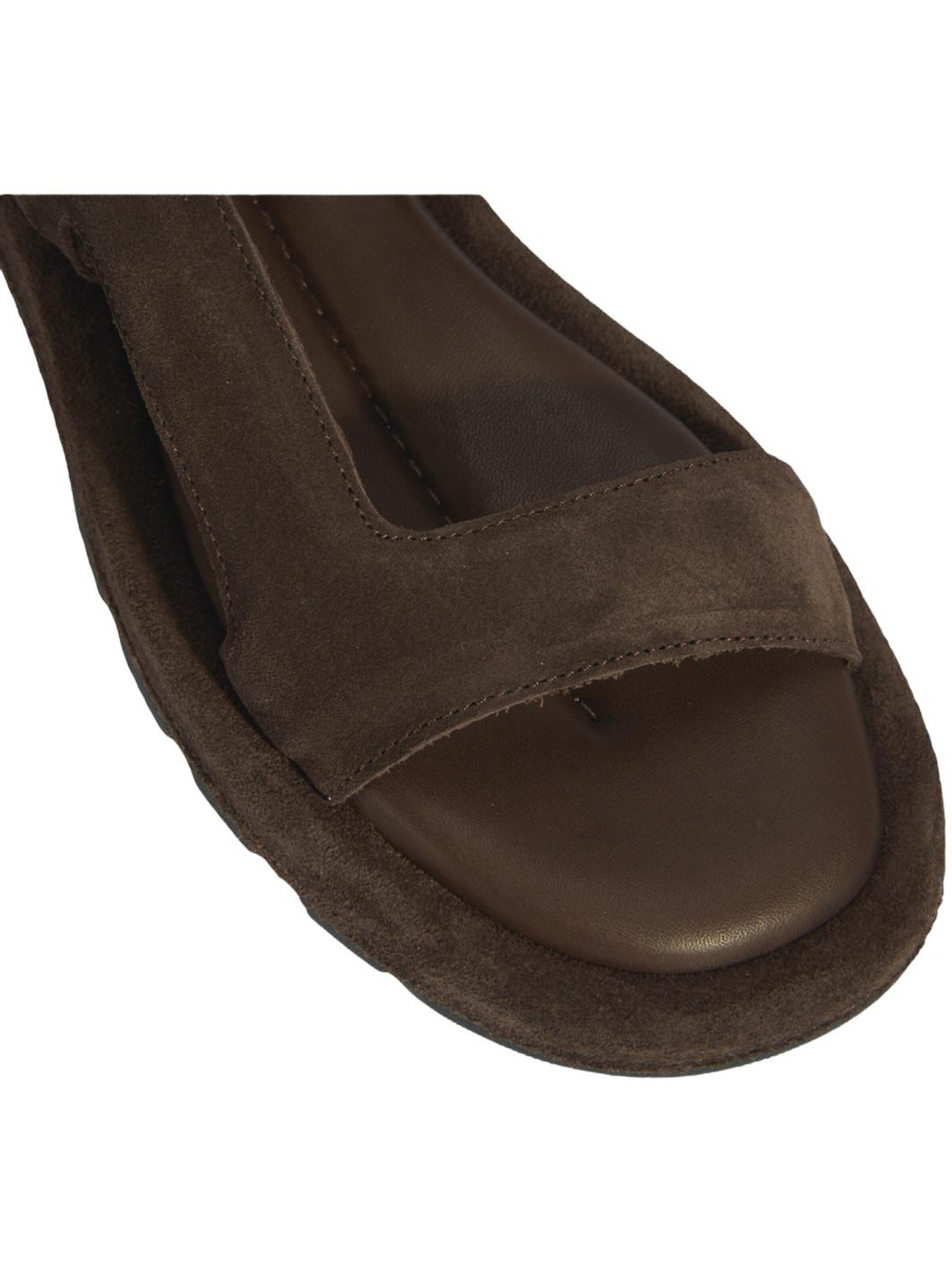 Desa Sandals in Brown