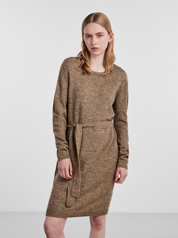 PIECES Knitted dress 'Juliana' in Brown: front