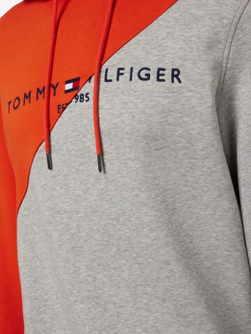 Tommy Jeans Sweatshirt in Orange