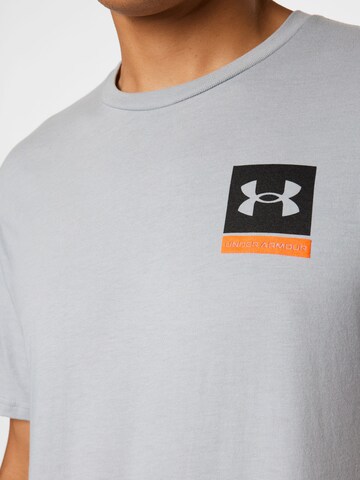 UNDER ARMOUR Funktionsshirt in Grau