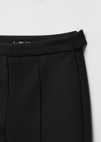 MANGO Normalny krój Spodnie 'Louis' w kolorze czarny