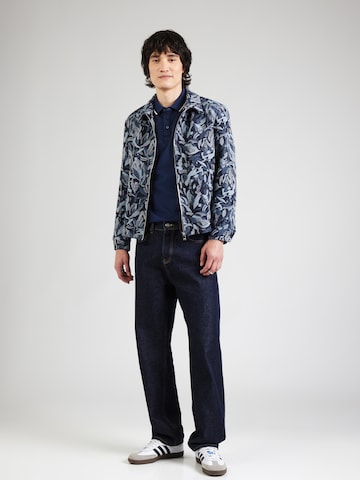 GUESS Bluser & t-shirts 'QUATTRO' i blå
