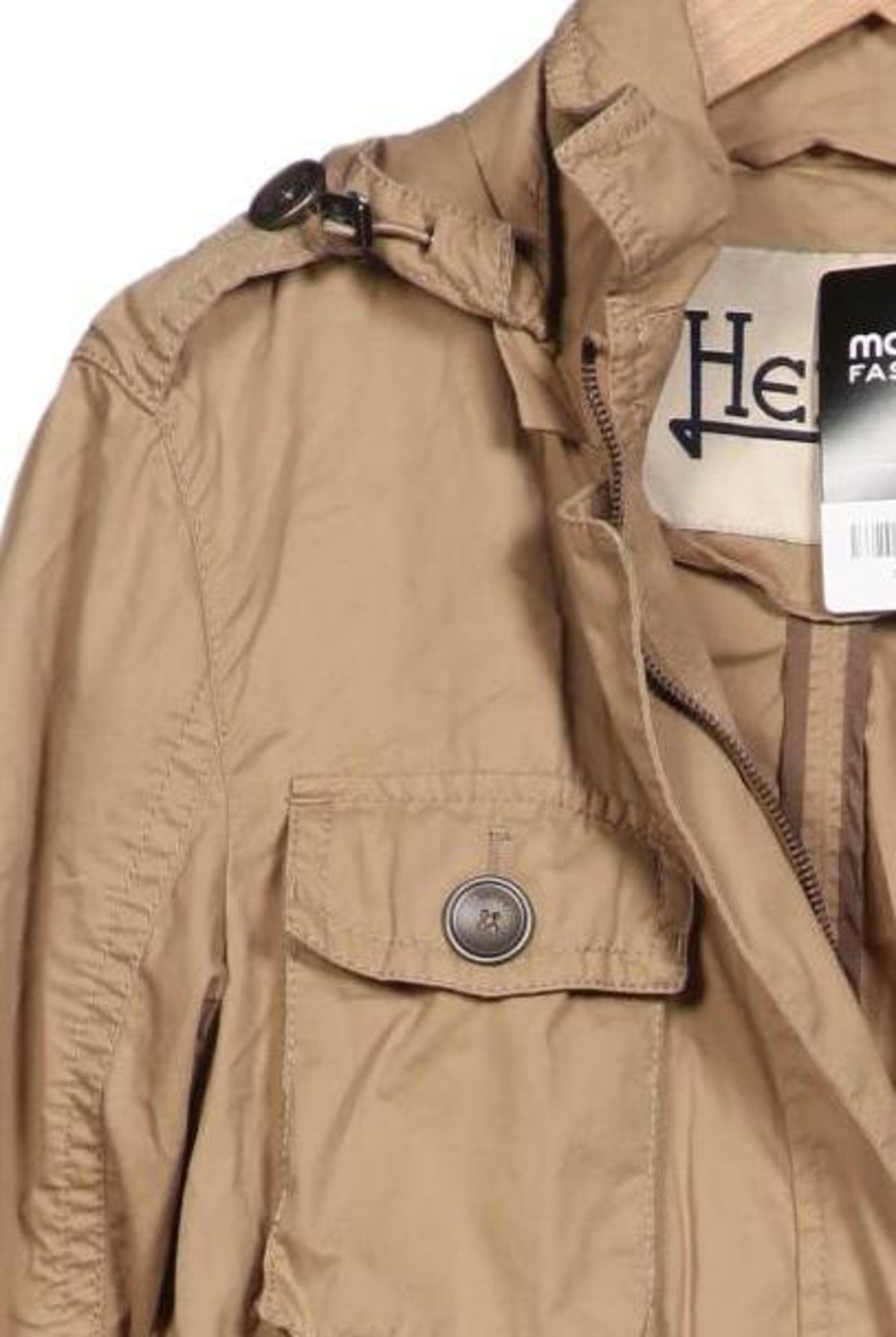 Herno Jacket & Coat in S in Beige