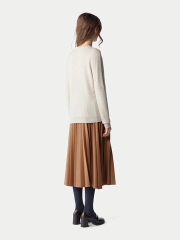 GOBI Cashmere Trui 'Women's Essential Cashmere Crewneck Sweater' in Wit