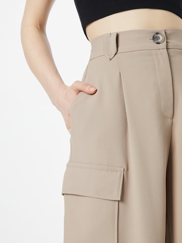 River Island Loosefit Hose in Beige