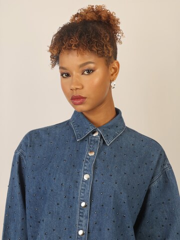 APART Blouse in Blue