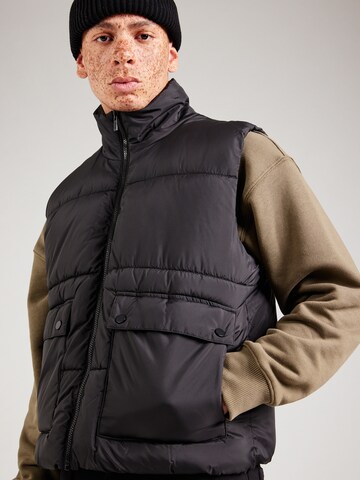 Gilet 'ONSJAIMY' di Only & Sons in nero