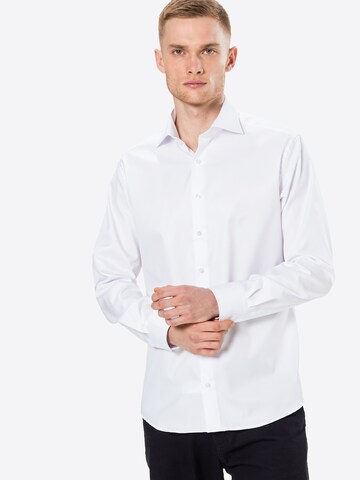 Coupe regular Chemise business ETERNA en blanc : devant