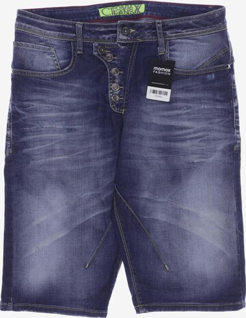CIPO & BAXX Shorts in 34 in Blue: front