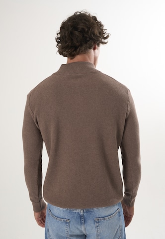 Felix Hardy Sweater in Brown