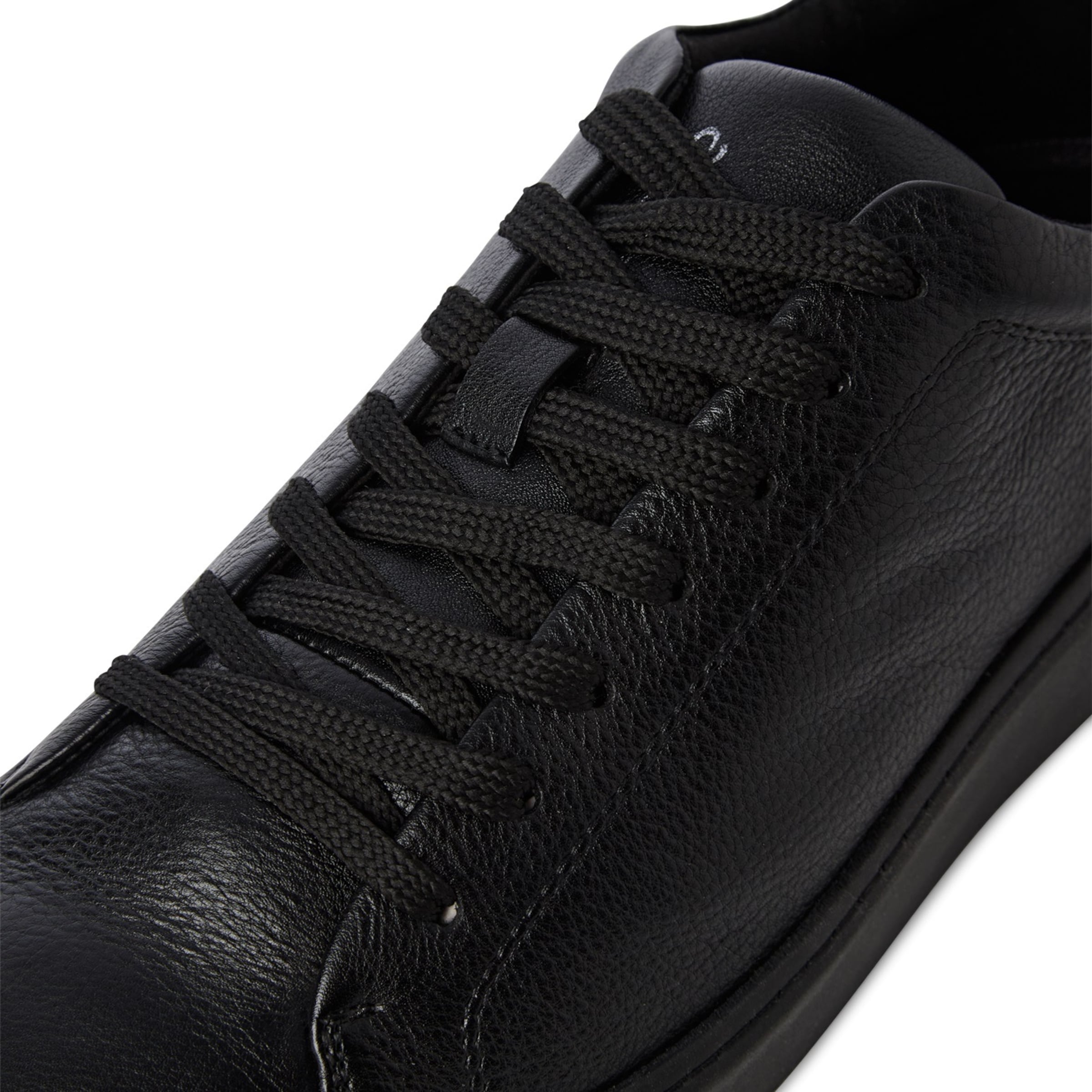 MARCO TOZZI Madalad ketsid, värv must