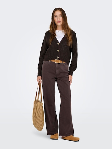 Cardigan 'ONLCAROL' ONLY en marron