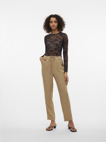 Effilé Pantalon à pince 'VMMeloney' VERO MODA en beige