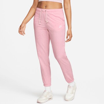 Nike Sportswear Tapered Hose in Pink: predná strana