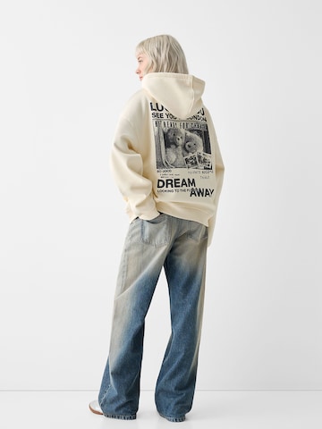 Bershka Sweatshirt in Geel