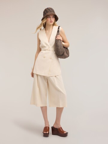 Gilet de costume MOTIVI en blanc