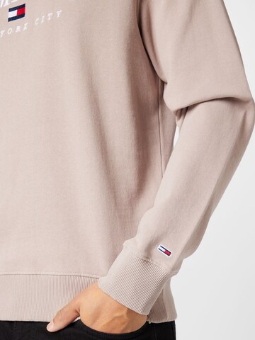 Bluză de molton de la Tommy Jeans pe gri