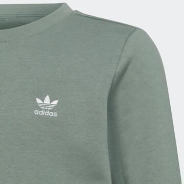 ADIDAS ORIGINALS Sweatshirt 'Adicolor' in Grün