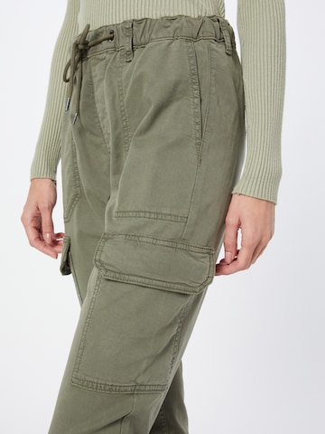 Tapered Jeans cargo 'New Crusade' di Pepe Jeans in verde