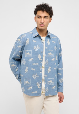 MUSTANG Regular Fit Hemd in Blau: Vorderseite