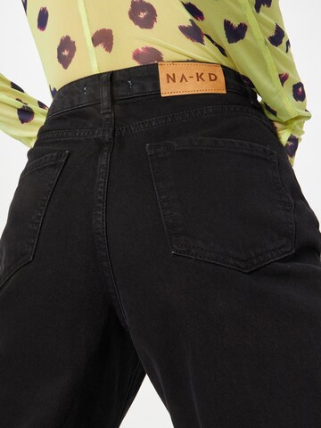 NA-KD Regular Jeans in Schwarz