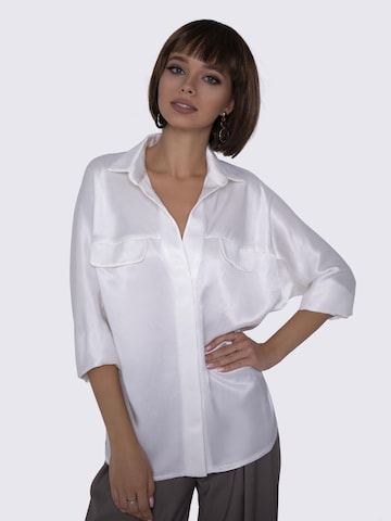 Anushka Bluse in Weiß: Vorderseite