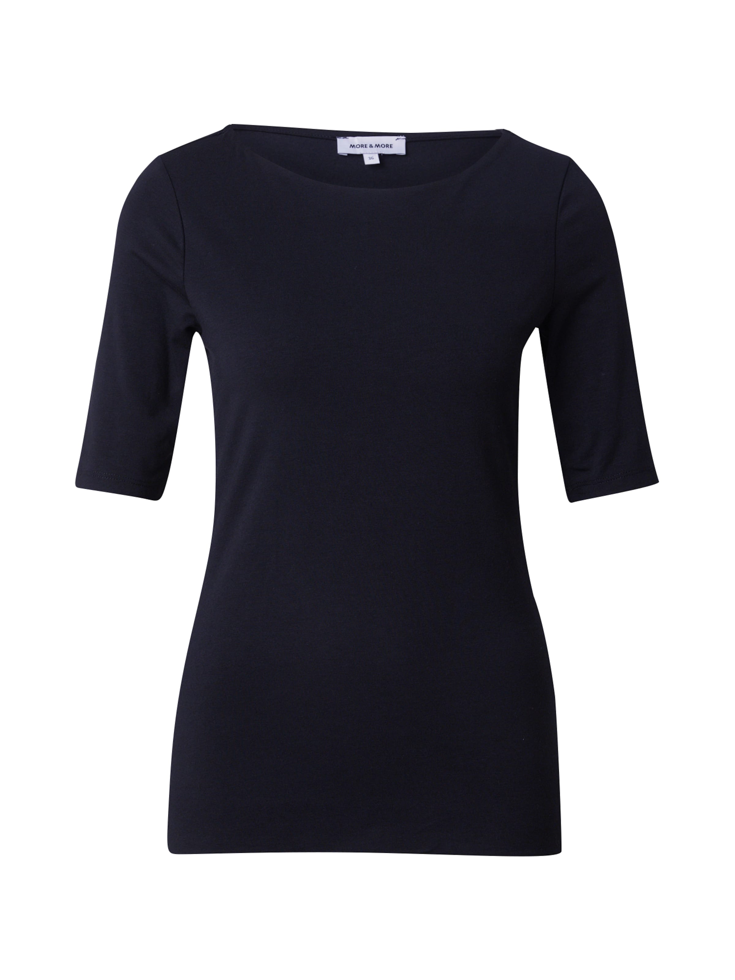 Tricou de la MORE & MORE pe negru: față