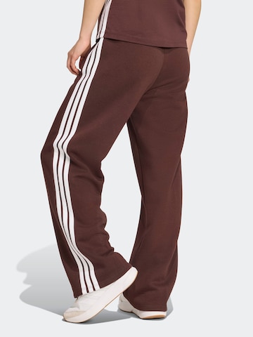ADIDAS SPORTSWEAR Широка кройка Спортен панталон в кафяво