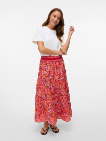 Jupe 'VMSwip' VERO MODA en rouge