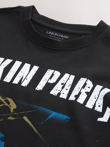 Next T-Shirt in Schwarz