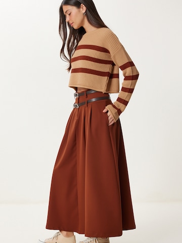 Happiness İstanbul Rock in Braun