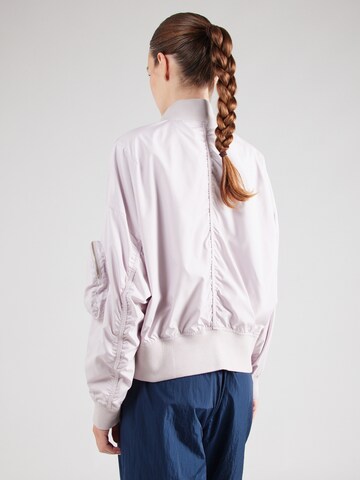 Nike Sportswear Демисезонная куртка 'ESSNTL' в Лиловый