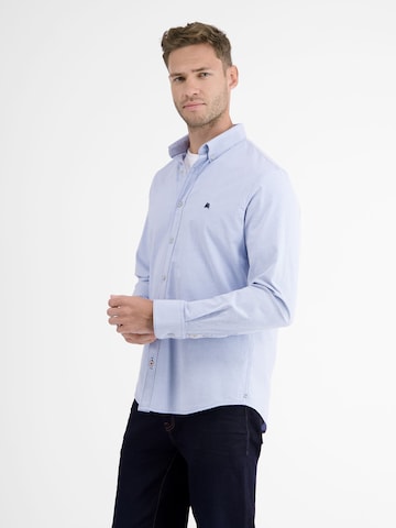 Coupe regular Chemise LERROS en bleu