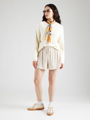 ABOUT YOU - regular Pantalón 'Lina' en blanco