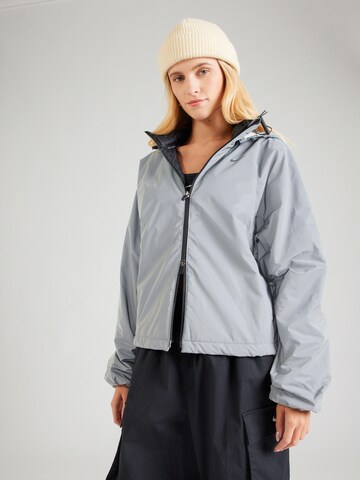 Nike Sportswear Преходно яке 'DVN' в сиво: отпред