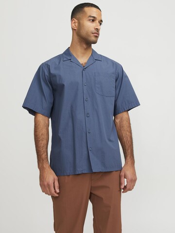 R.D.D. ROYAL DENIM DIVISION Regular fit Button Up Shirt in Blue: front