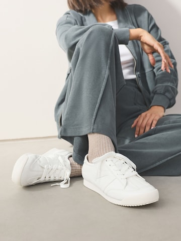 Next Низкие кроссовки в Белый