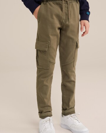 WE Fashion Slim fit Trousers in Green: front