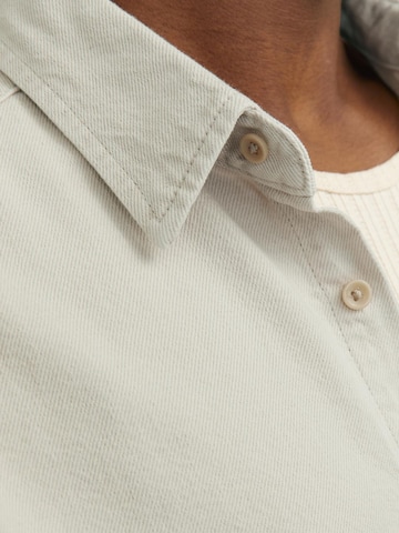 JACK & JONES Comfort fit Button Up Shirt in Beige