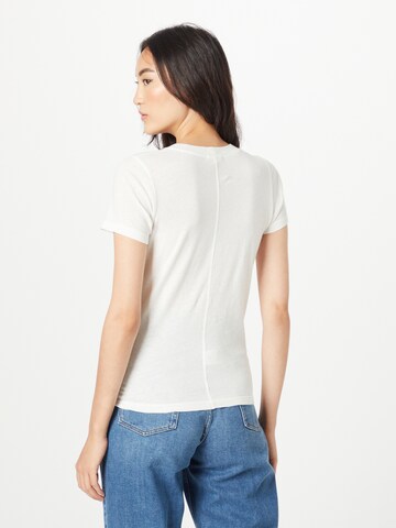 AMERICAN VINTAGE قميص 'GAMIPY' بلون أبيض
