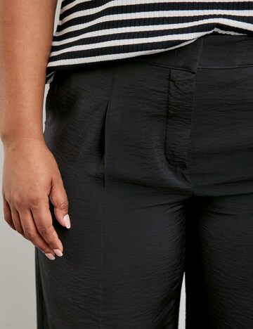 SAMOON Zvonové kalhoty Kalhoty se sklady v pase – černá