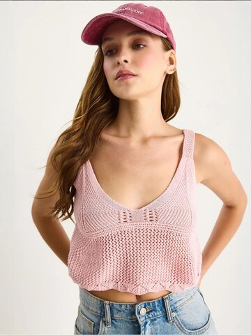 Tops en tricot Bianco Lucci en rose : devant
