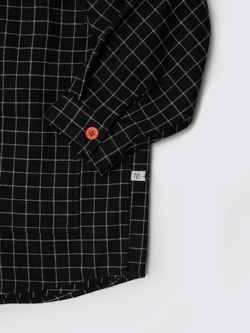 Maru + Bo Shirts 'CHECKED SHIRT WITH POCKETS' i sort
