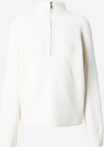 Sofie Schnoor Sweater in White: front